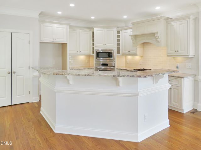 1605 Green Oaks Parkway, Holly Springs, NC 27540