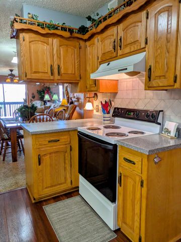 150 Sunken Forest Dr. 3-134, Forsyth, MO 65653