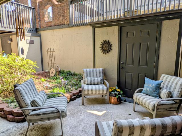 150 Sunken Forest Dr. 3-134, Forsyth, MO 65653