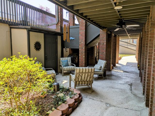 150 Sunken Forest Dr. 3-134, Forsyth, MO 65653