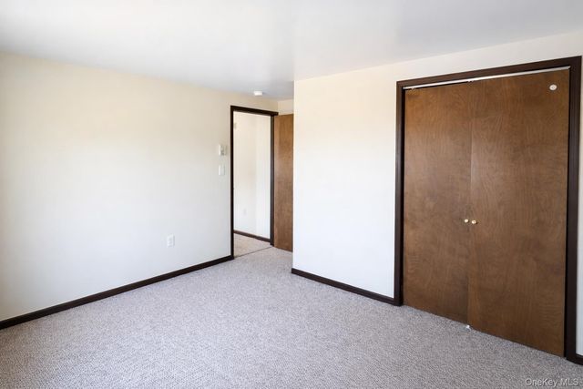 69 Old Unionville Road 4, Wallkill, NY 12589