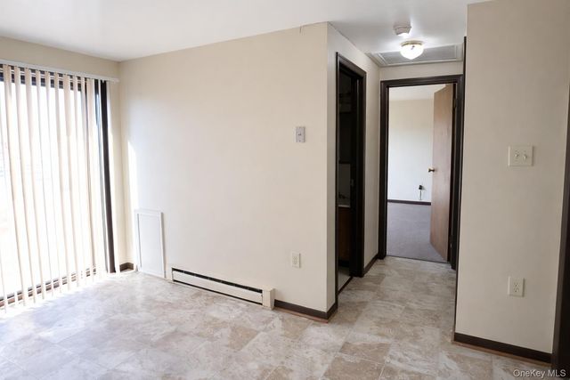 69 Old Unionville Road 4, Wallkill, NY 12589