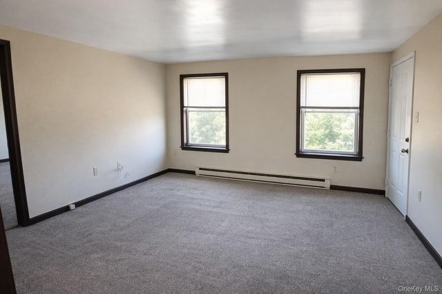 69 Old Unionville Road 4, Wallkill, NY 12589