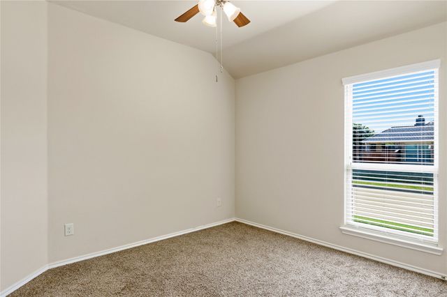 945 Lake Woodland Drive, Little Elm, TX 75068
