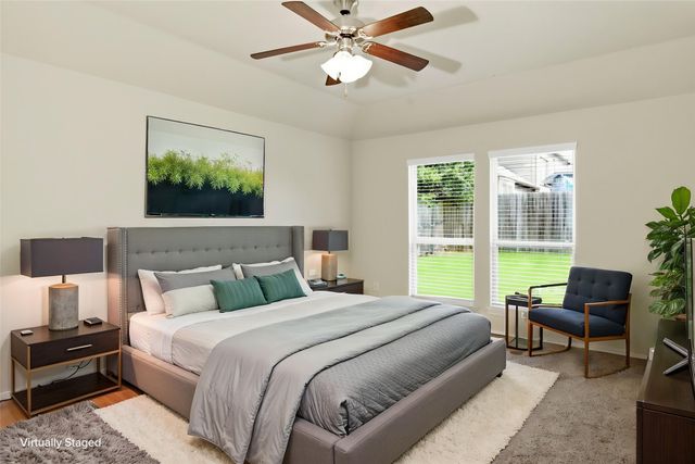 945 Lake Woodland Drive, Little Elm, TX 75068
