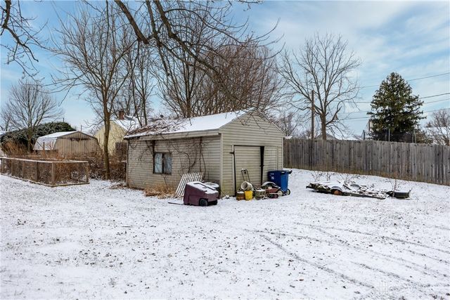 8570 S 1st Street, Bethel Twp, OH 45371