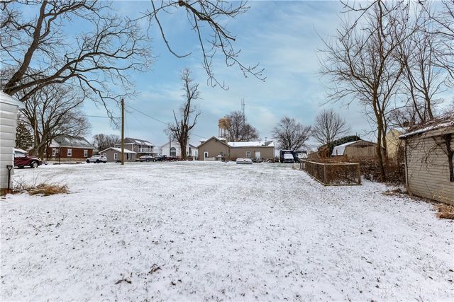 8570 S 1st Street, Bethel Twp, OH 45371