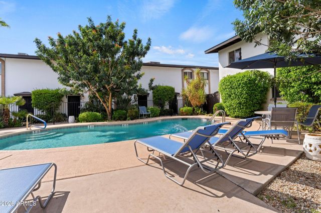 3637 E MONTEROSA Street 17, Phoenix, AZ 85018