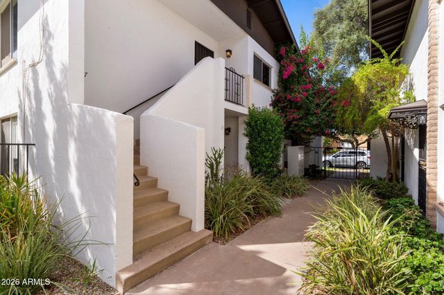 3637 E MONTEROSA Street 17, Phoenix, AZ 85018