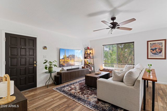3637 E MONTEROSA Street 17, Phoenix, AZ 85018