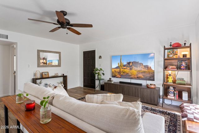 3637 E MONTEROSA Street 17, Phoenix, AZ 85018