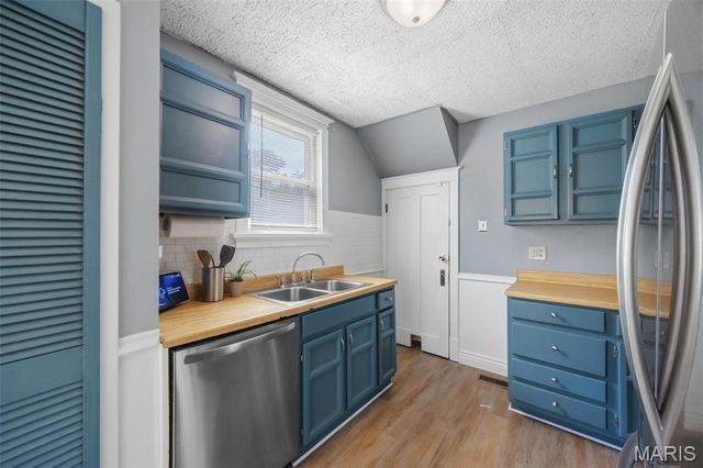 8510 S Laclede Station, St Louis, MO 63123