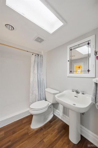 8510 S Laclede Station, St Louis, MO 63123