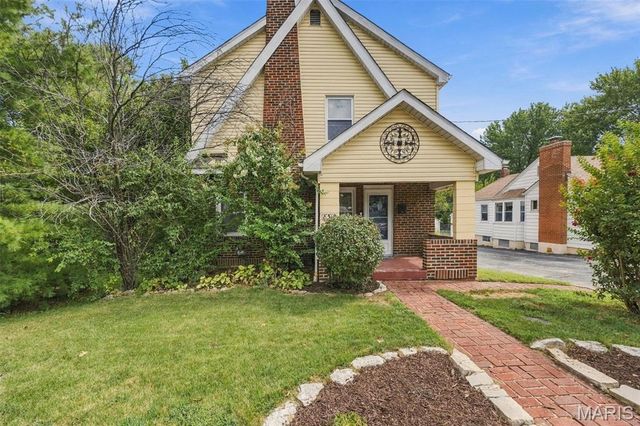 8510 S Laclede Station, St Louis, MO 63123
