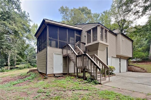 2021 Kramer Way, Marietta, GA 30062