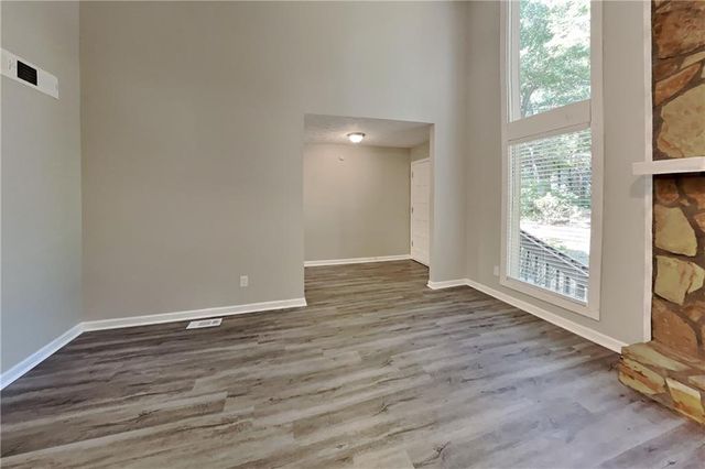 2021 Kramer Way, Marietta, GA 30062