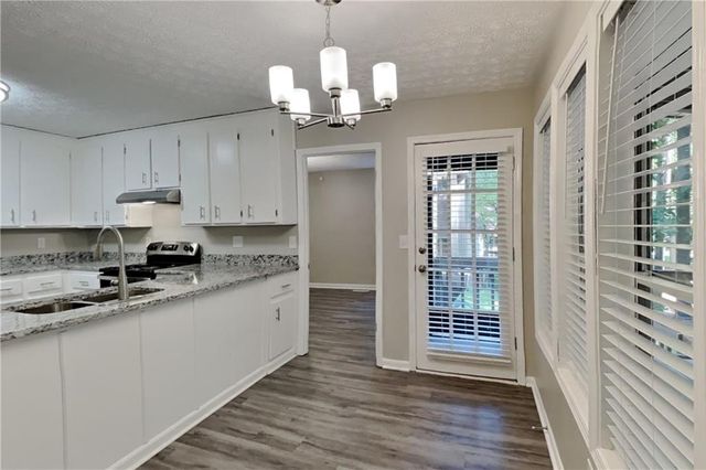 2021 Kramer Way, Marietta, GA 30062