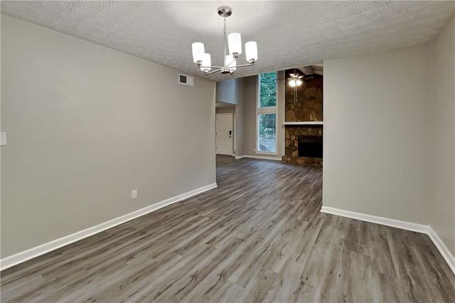 2021 Kramer Way, Marietta, GA 30062