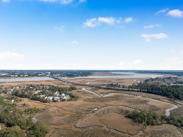 1829 Dogwood Road 504, Charleston, SC 29414