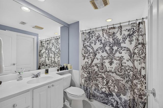 213 Barcelona Drive, Jupiter, FL 33458