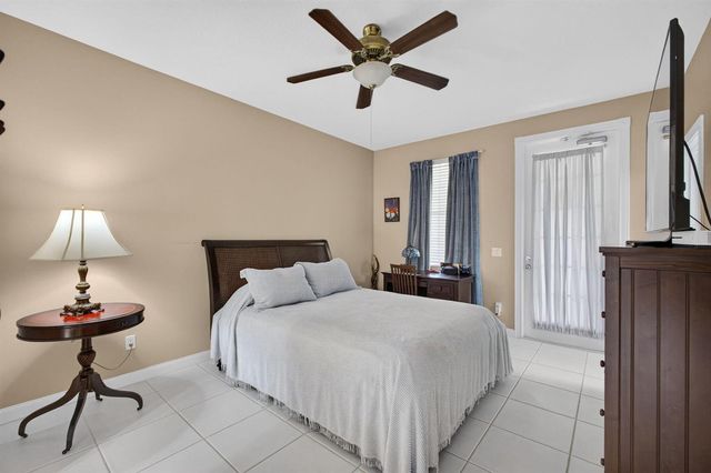 213 Barcelona Drive, Jupiter, FL 33458