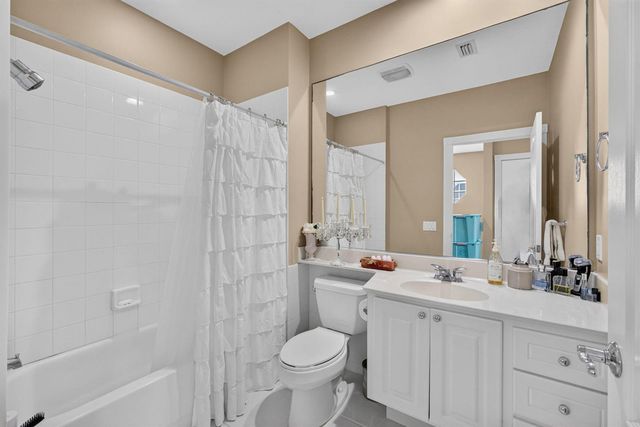 213 Barcelona Drive, Jupiter, FL 33458