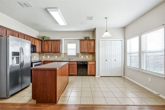 3112 Burwood Lane, Royse City, TX 75189