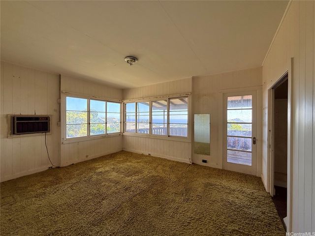 3655 Nihipali Place, Honolulu, HI 96816