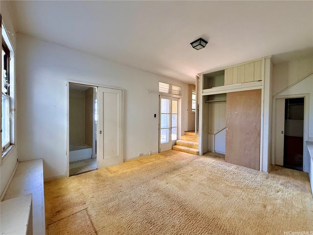 3655 Nihipali Place, Honolulu, HI 96816