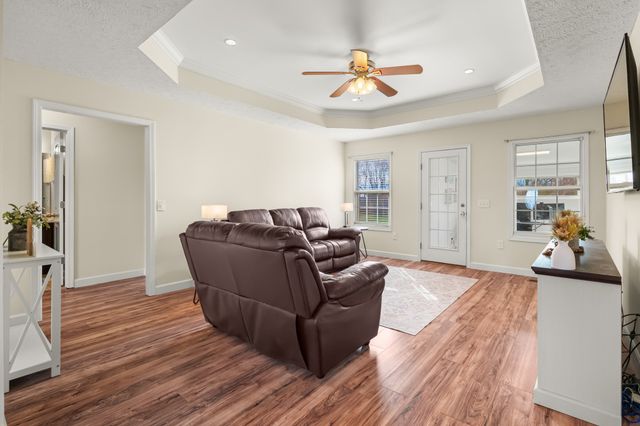 116 Sarong Ct, Christiana, TN 37037