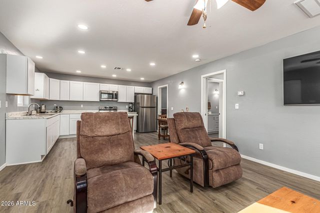 44035 N 15TH Street, New River, AZ 85087