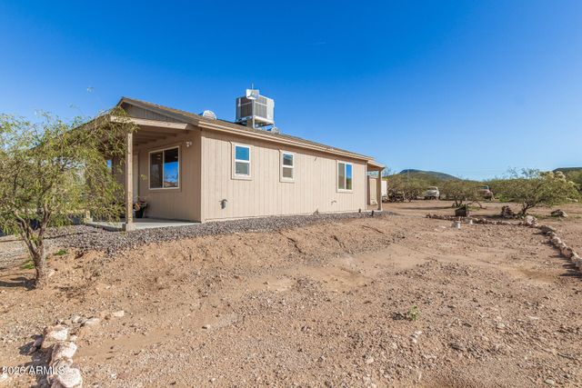 44035 N 15TH Street, New River, AZ 85087