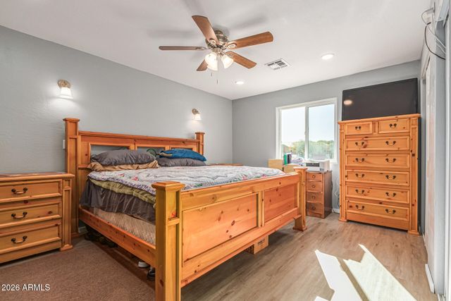 44035 N 15TH Street, New River, AZ 85087