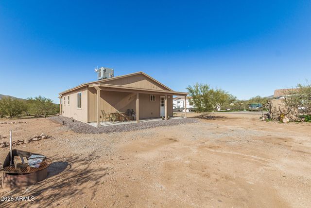 44035 N 15TH Street, New River, AZ 85087