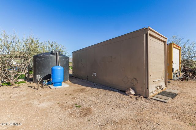 44035 N 15TH Street, New River, AZ 85087