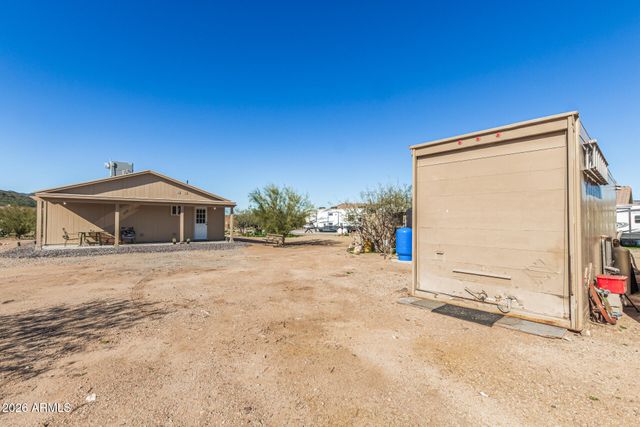 44035 N 15TH Street, New River, AZ 85087