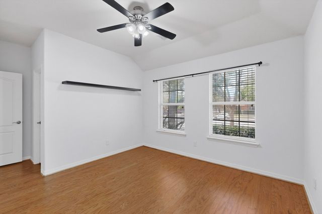 100 Shumard Court, Irving, TX 75063