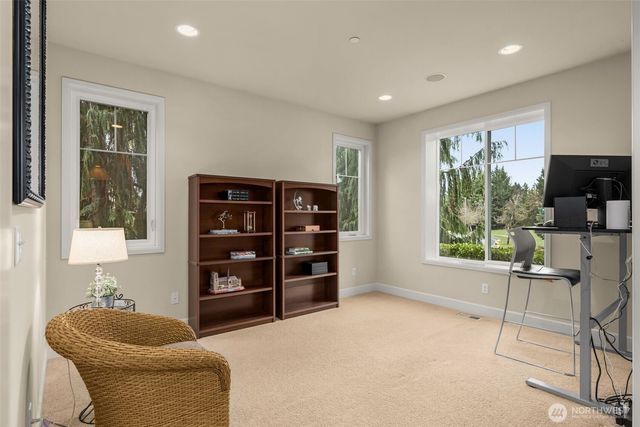 16763 NE 121st ST, Redmond, WA 98052