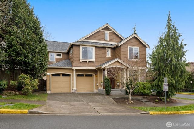 16763 NE 121st ST, Redmond, WA 98052