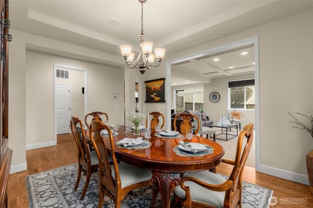 16763 NE 121st ST, Redmond, WA 98052