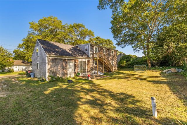 71 Webbers Path, West Yarmouth, MA 02673