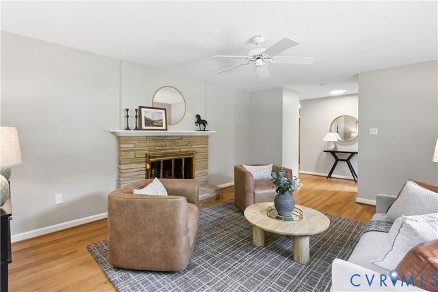 3136 Old Quarry Rd, Richmond, VA 23225