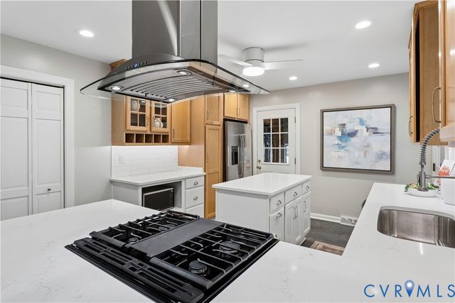 3136 Old Quarry Rd, Richmond, VA 23225