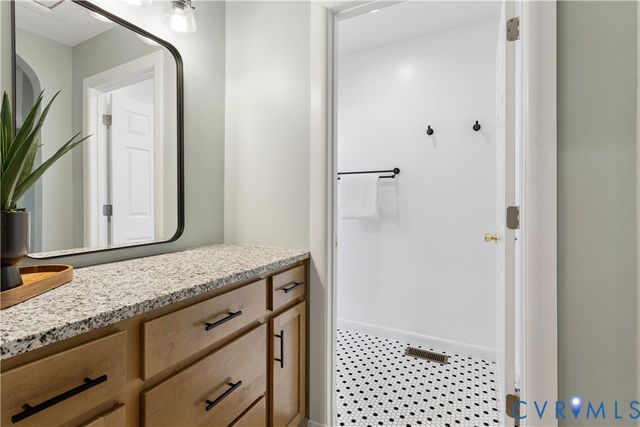 3136 Old Quarry Rd, Richmond, VA 23225