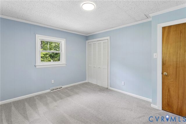 3136 Old Quarry Rd, Richmond, VA 23225