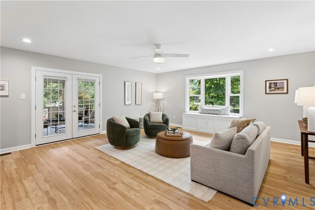 3136 Old Quarry Rd, Richmond, VA 23225