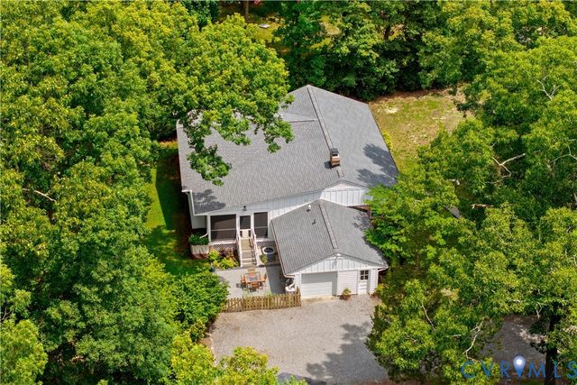 3136 Old Quarry Rd, Richmond, VA 23225