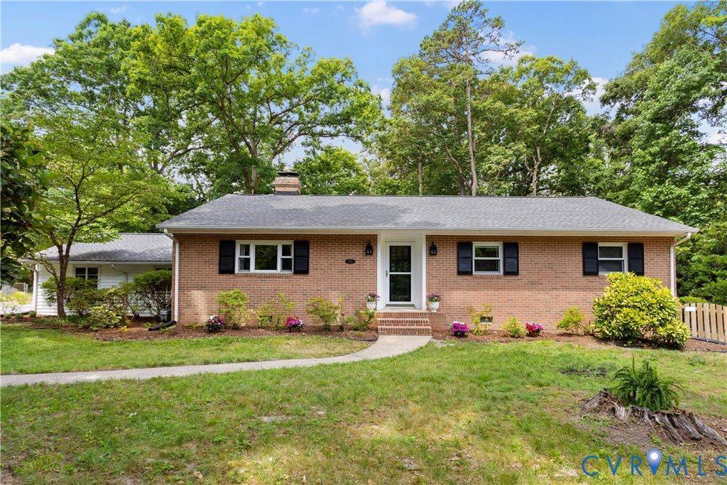 3136 Old Quarry Rd, Richmond, VA 23225