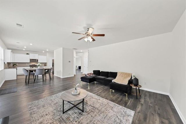 609 Azalea Bloom Drive, Loganville, NC 27616