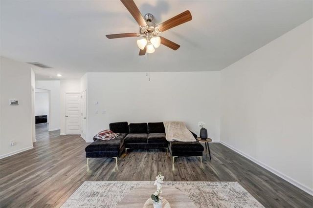 609 Azalea Bloom Drive, Loganville, NC 27616